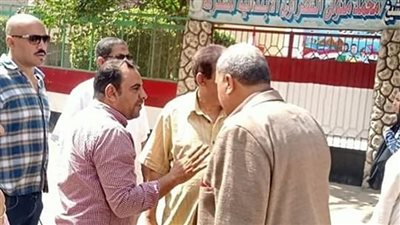 حملة لرفع الإشغالات أمام مدارس حي شبرا 