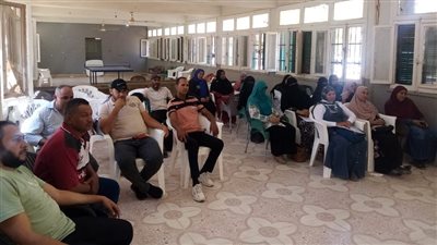 دورة تنشيطية لمشرفي الشعب البرلمانية بمركز شباب الداخلة