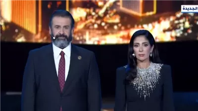 إسعاد يونس وأنغام ومنى زكي وكريم عبدالعزيز في احتفالية نصر أكتوبر (صور) 