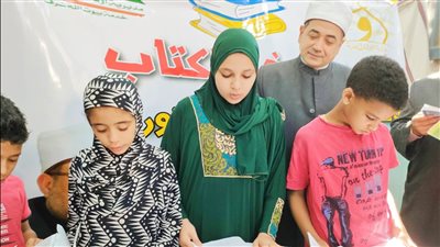 معرض المجلس الأعلى للشئون الإسلامية للكتاب بالقليوبية يشهد إقبالًا كبيرًا 