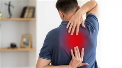 4 نصائح بسيطة لتخفيف آلام الظهر بسرعة