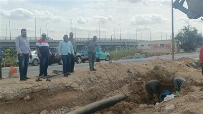 رئيس مياه القناة يعلن الانتهاء من أعمال ربط محطة المستقبل برافع خزان السماكين