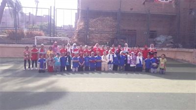 تدريب خماسي كرة القدم للفتيات 