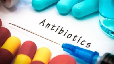 حقيقة تأثير تناول المضادات الحيوية على صحة الأمعاء 
