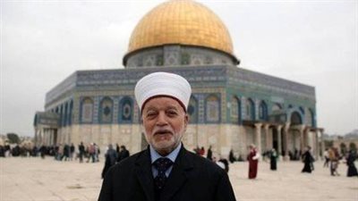 مفتي القدس يطالب بوقفة عربية إسلامية ودولية لمواجهة عدوان الاحتلال.. فيديو