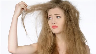 3 وصفات سحرية لعلاج الشعر التالف.. تفاصيل