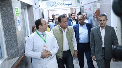 وزير الصحة يمهل القائمين على مستشفى المحلة العام شهرًا لإحكام تقديم الخدمات للمرضى
