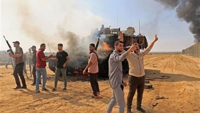 قتال شوارع عنيف بين جنود الاحتلال ومقاتلي حماس.. شاهد