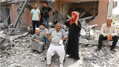 مدير مستشفى بغزة: الاحتلال الإسرائيلي حكم على المرضى بالقتل المباشر