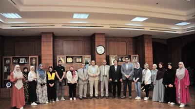 رئيس جامعة كفرالشيخ: منح مالية للطلاب ضمن مبادرة 