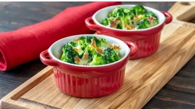 تقئ من سرطان القولون حضري سبطة البروكلي المشوي 