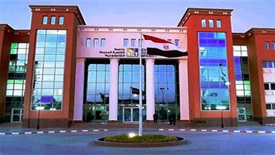عميد كلية مصر الدولية للتكنولوجيا: نُعلم الطالب خبرات كبيرة تؤهله لسوق العمل