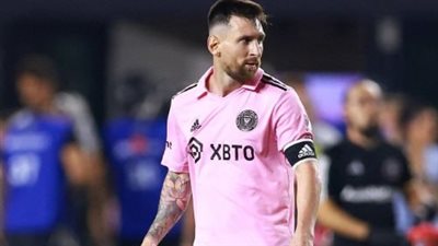 ميسي ما بين العودة إلى برشلونة والانتقال للدوري السعودي.. الحقيقة كاملة