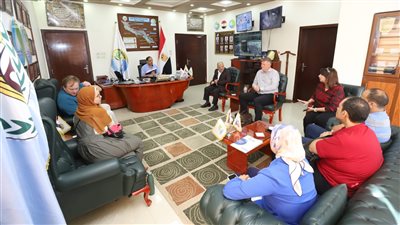 مياه أسيوط تستقبل وفد البلديات الهولندي لمناقشة التعاون للقطاع المالي والأصول الفنية
