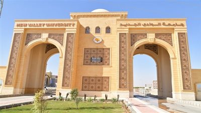 رئيس جامعة الوادي يتفقد المشاريع المنجزة بالمقر الجديد للجامعة