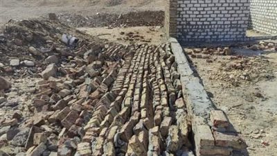 إزالة فورية لحالة تعد بقرية المحروسة بقنا