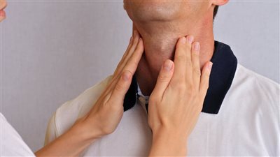 كيفية علاج قصور الغدة الدرقية بشكل صحيح