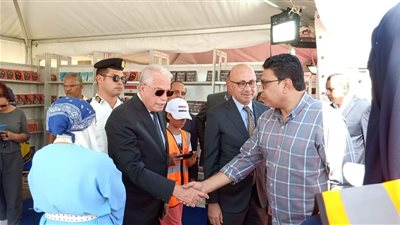 متطوعي التنمية الشبابية بشرم الشيخ يشاركون في إفتتاح المعرض الأول للكتاب 