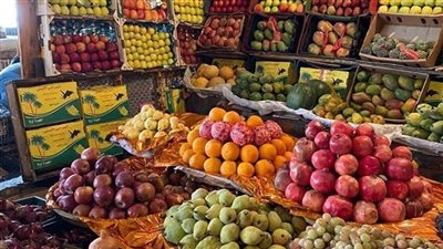 الرمان بـ 8 جنيهات.. أسعار الفاكهة اليوم الجمعة بسوق العبور