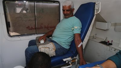 إقبال على حملة التبرع بالدم للشعب الفلسطينى بكفر الشيخ