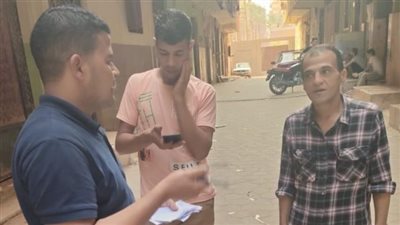 دماء في الإسطبل.. شهود عيان يكشفون أسرار جريمة نهاية حياة شاب بالخرطوش (صور)