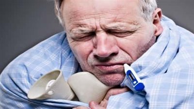 البرودة لدى كبار السن تشير إلى فقر الدم ومشاكل في الأوعية الدموية