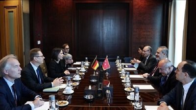 وزير الخارجية التركي يبحث مُستجدات حرب غزة في مصر