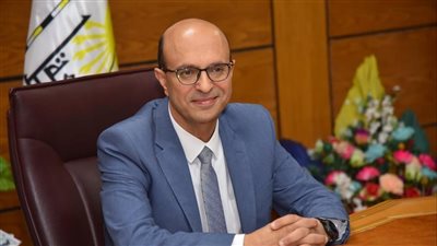 تجارة أسيوط تُنظم دورة تدريبية عن ضريبة 