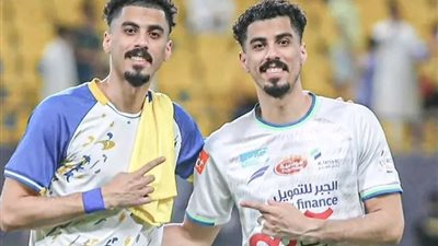 مدرب السعودية يستدعي مدافع النصر لمباراة مالي