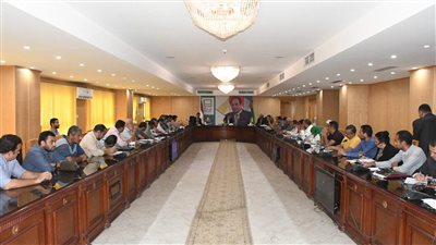 محافظ الفيوم يتابع الموقف التنفيذي لمشروعات حياة كريمة بإطسا ويوسف الصديق 