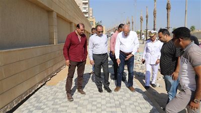محافظ الجيزة يتابع أعمال التطوير الجارية بالمحاور المرورية المؤدية إلى المتحف المصري الكبير