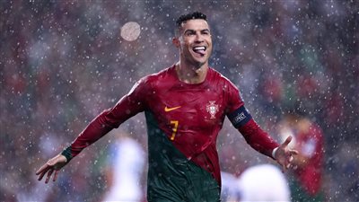 كريستيانو رونالدو يكسر رقم كاسياس التاريخي