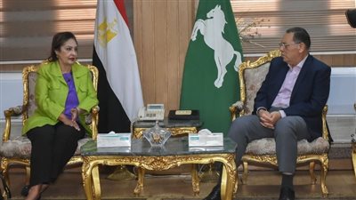 محافظ الشرقية يلتقي رئيسة اللجنة الوطنية لمكافحة الهجرة غير الشرعية 