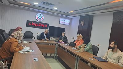 وكيل صحة القليوبية يبحث الاستفادة من الكفاءات والخبرات المختلفة 
