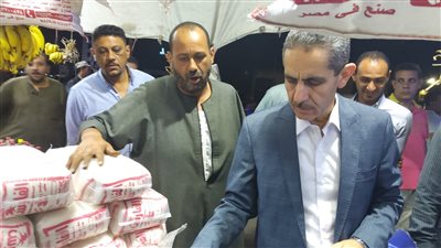 جولات مستمرة لمحافظ الغربية لمتابعة الأسواق والمنافذ التجارية 