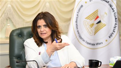 سها جندي تؤكد حرصها على استخدام الوسائل المتاحة للتواصل مع المصريين بالخارج