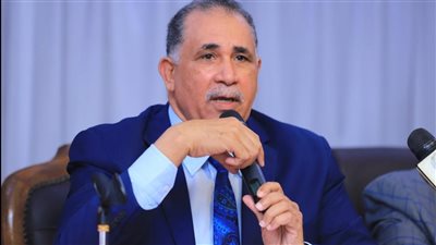نقيب المحامين يترأس جلسة حلف اليمين ويوجه نصائح للأعضاء الجدد