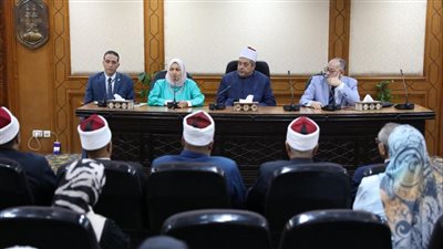 قطاع المعاهد الأزهرية وتطوير الوافدين يطلقان 