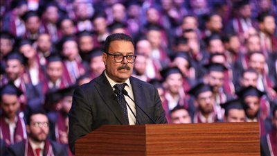 نائب رئيس جامعة الأزهر يهنئ خريجي طب بنين وأُسرهم بيوم الحصاد