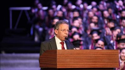 نقيب الأطباء يشيد بجهود شيخ الأزهر في نشر الوسطية والاعتدال