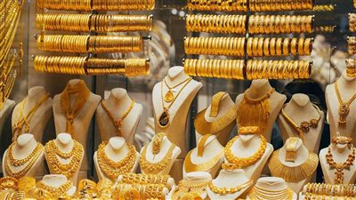 انخفاض أسعار الذهب خلال التعاملات المسائية 