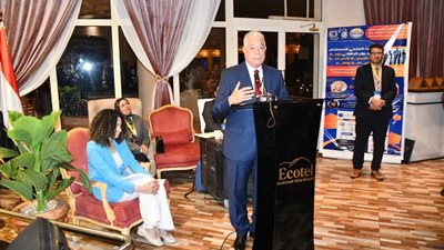 محافظ جنوب سيناء يشهد انطلاق فعاليات مؤتمر البحث العلمي المستدام والتحول الرقمي
