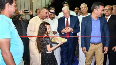 فودة يفتتح معرض السلع الغذائية المخفضة بمدينة دهب