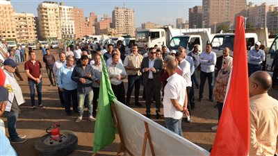 محافظ الدقهلية يشهد اصطفاف عدد من المعدات الهندسية للمراكز والمدن
