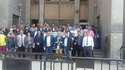 نقابة المحامين بالخانكة تنظم وقفة تضامنية مع الشعب الفلسطيني 