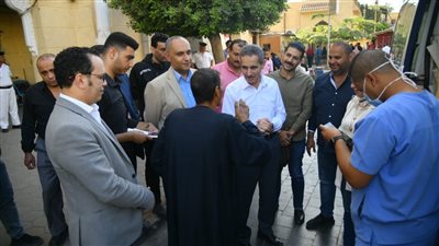 محافظ الغربية يتفقد حملة التبرع بالدم لدعم الشعب الفلسطيني