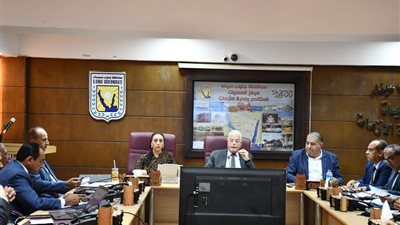 محافظ جنوب سيناء يتابع الخطة الاستثمارية للعام المالي 2023 / 2024