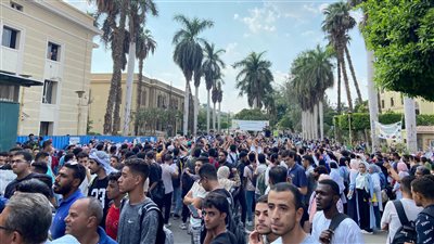 استجابة للقيادة السياسية.. مظاهرات شعبية حاشدة في الجيزة لدعم فلسطين