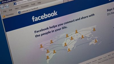 تعطل فيسبوك.. توقف المستخدمون عن النشر