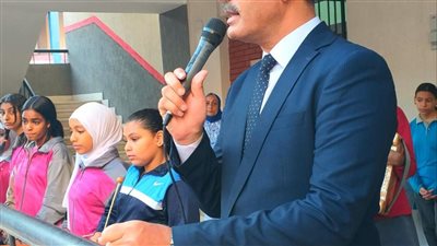 طلاب مدارس الإسكندرية تقف دقيقة حدادًا على أرواح شهداء فلسطين 